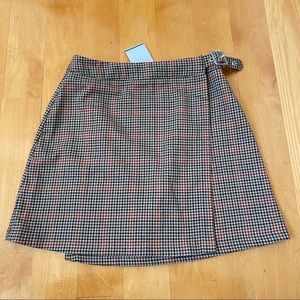 Brandy Melville Plaid Emerson Skirt NWT